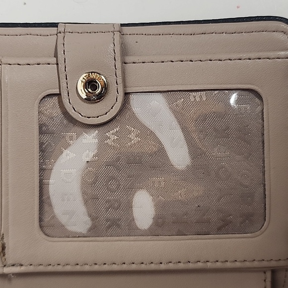 Kate Spade Vintage Gray/taupe Leather compact Wallet. Minimalist. - Picture 7 of 8